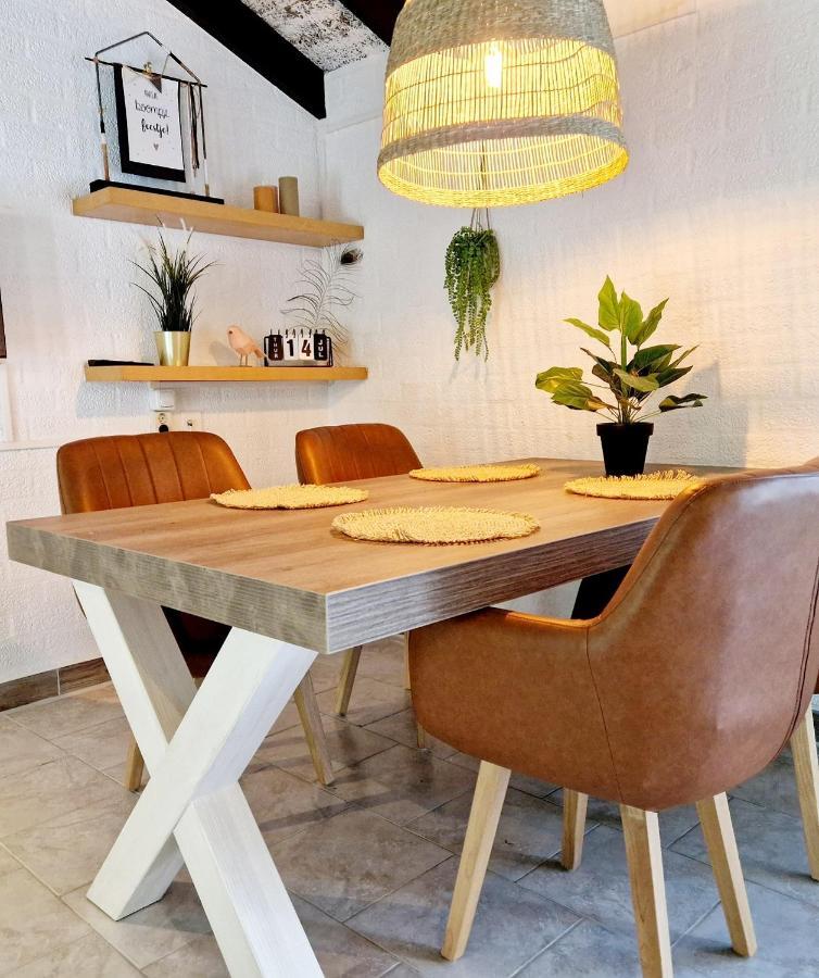 Steef'S Vakantiehuis Zuid Limburg Simpelveld Buitenkant foto